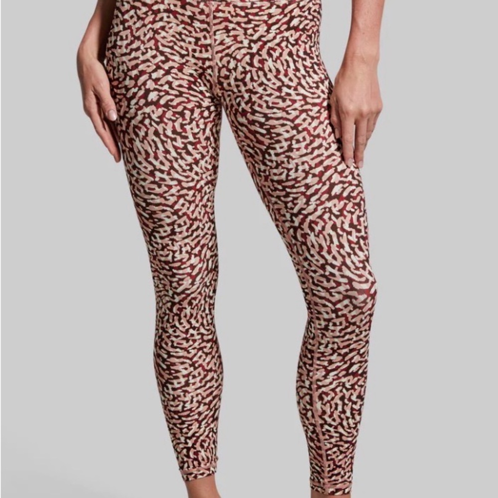 Born Primitive Womens Synergy Leggings - Pebble - Size Medium - NWT